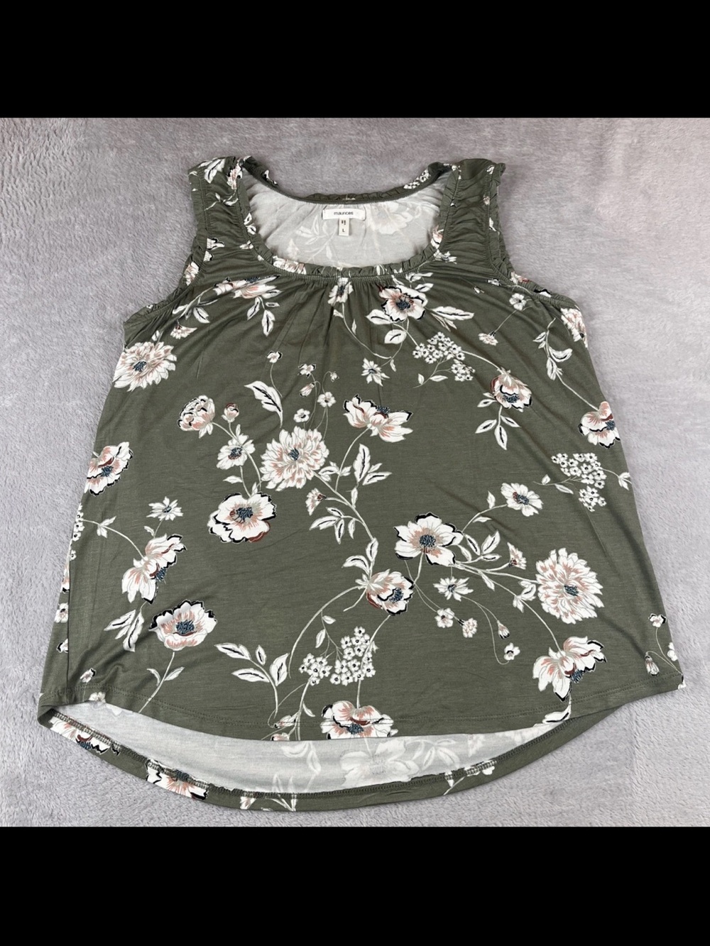 Maurices Womens Sleeveless green round neck blouse size Large